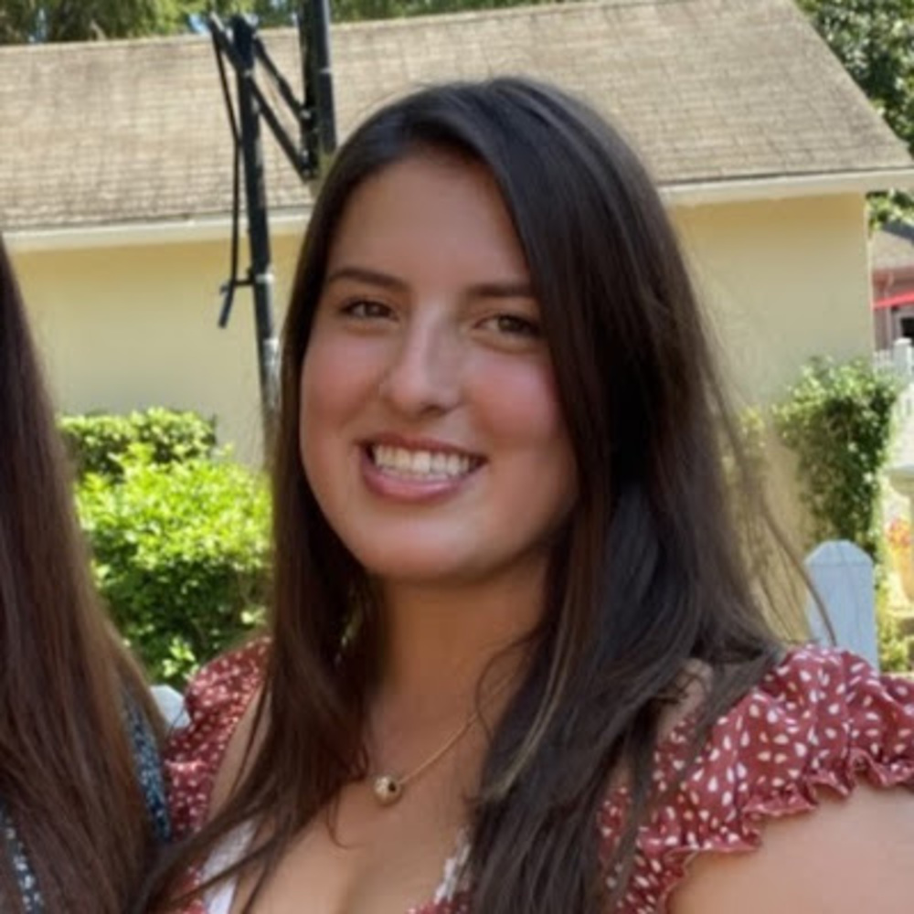 Meet your Posher, Raquel